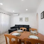 Quinta Alegre Tavira T1 * لوز دي تافيرا